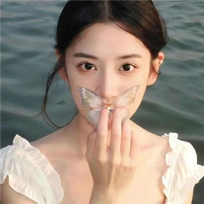 半夜不要照镜子